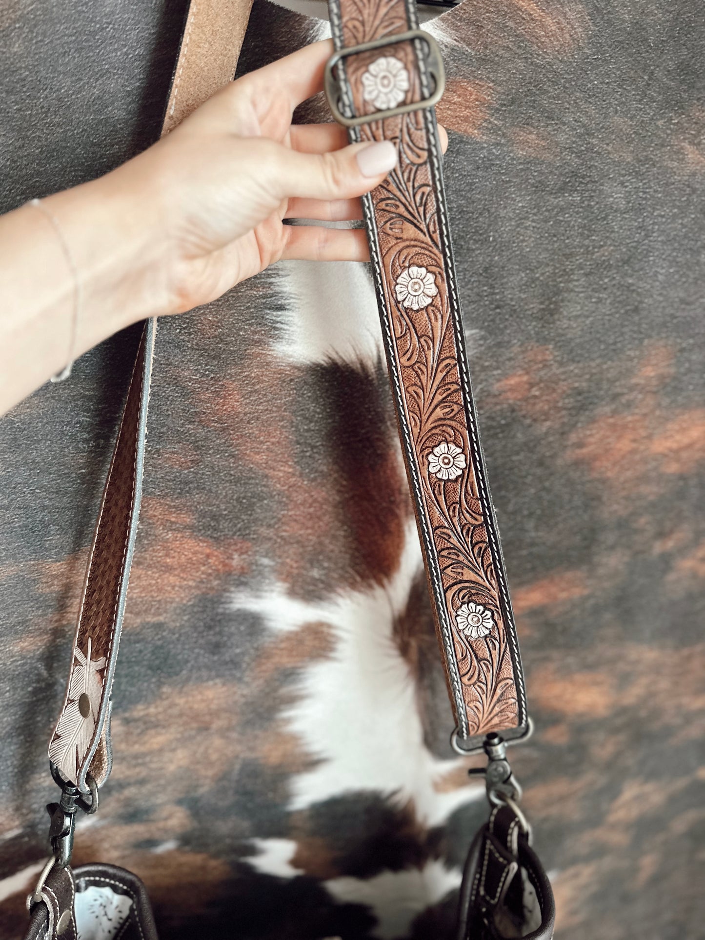 Divas Collect Hand Tooled Purse