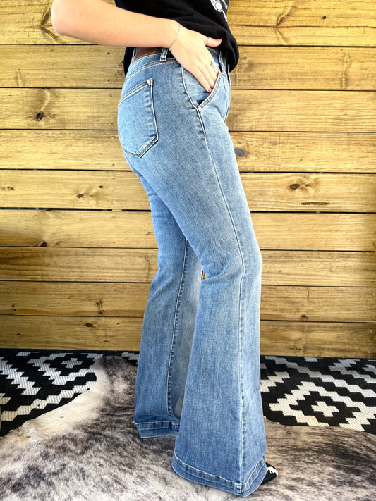 Judy Blue Seamed Flare Jeans